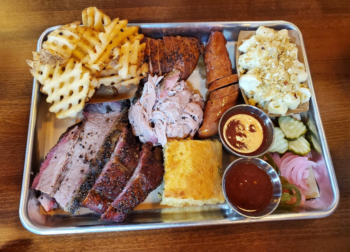 Hatler06's tweet photo. If @TTChilders music was food, this would be it.

Hoe.....lee......carp....

Well done @Blakes_BBQ 

Wishing you much success. It is well deserved.

#texasinspired
#tennesseecrafted
#meetmeatthemill
#runofthemill https://t.co/dFpVltkX0J