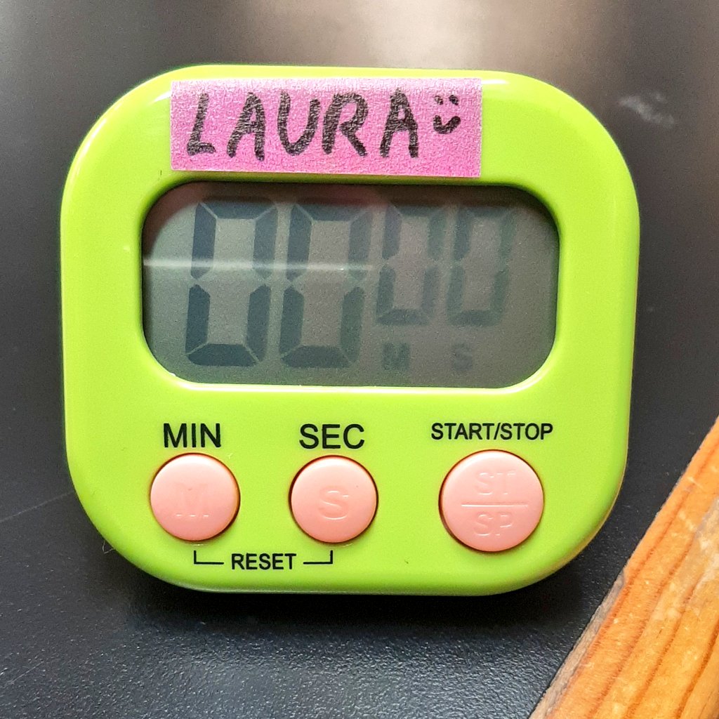 InmunoUnicornio's tweet photo. Estrenando timer en color chillΓ³n π€π
#NeonColours #NewToy #PhDLife https://t.co/4jKPLFGprE