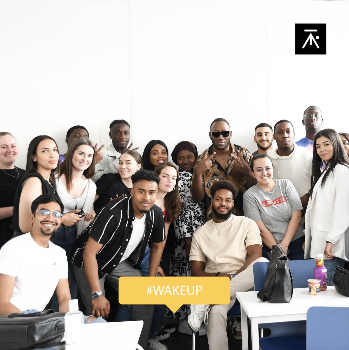 [#WAKEUP]☀️Un #jobdating pas comme les autres hier avec <a href="/Akor_Alternance/">Akor Alternance</a>  et #Educaterra. Merci aux entreprises présentes pour leur confiance, à <a href="/Mokobe113/">#madeinafrica Artist</a> d'être passé booster nos candidats, ainsi qu'aux intervenants qui ont fait de cet event un succès ! #wearetalis #Hiring