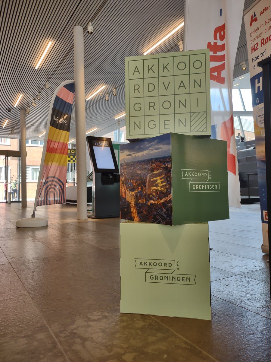 univgroningen's tweet photo. Vandaag lanceren we met onze partners de strategische agenda 2022-2024 van het #AkkoordvanGroningen. 🥳Samen werken aan energie, gezondheid, digitalisering en meer! https://t.co/zvFT1ztwJG