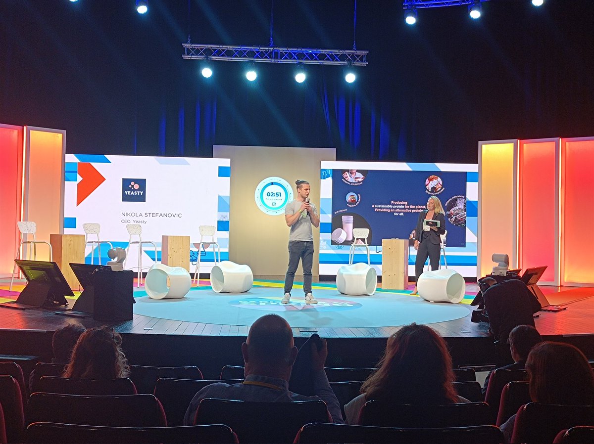 Bravo à Yeasty pour leur pitch de 3min lors de @PSaclaySPRING à <a href="/Polytechnique/">École polytechnique</a> ! Une belle opportunité de parler de la #valorisation de #levures issues des brasseries pour en faire un ingrédient de qualité ! #food #innovation <a href="/AgroParisTech/">AgroParisTech</a> <a href="/FoodInnlab/">Food'InnLab</a>