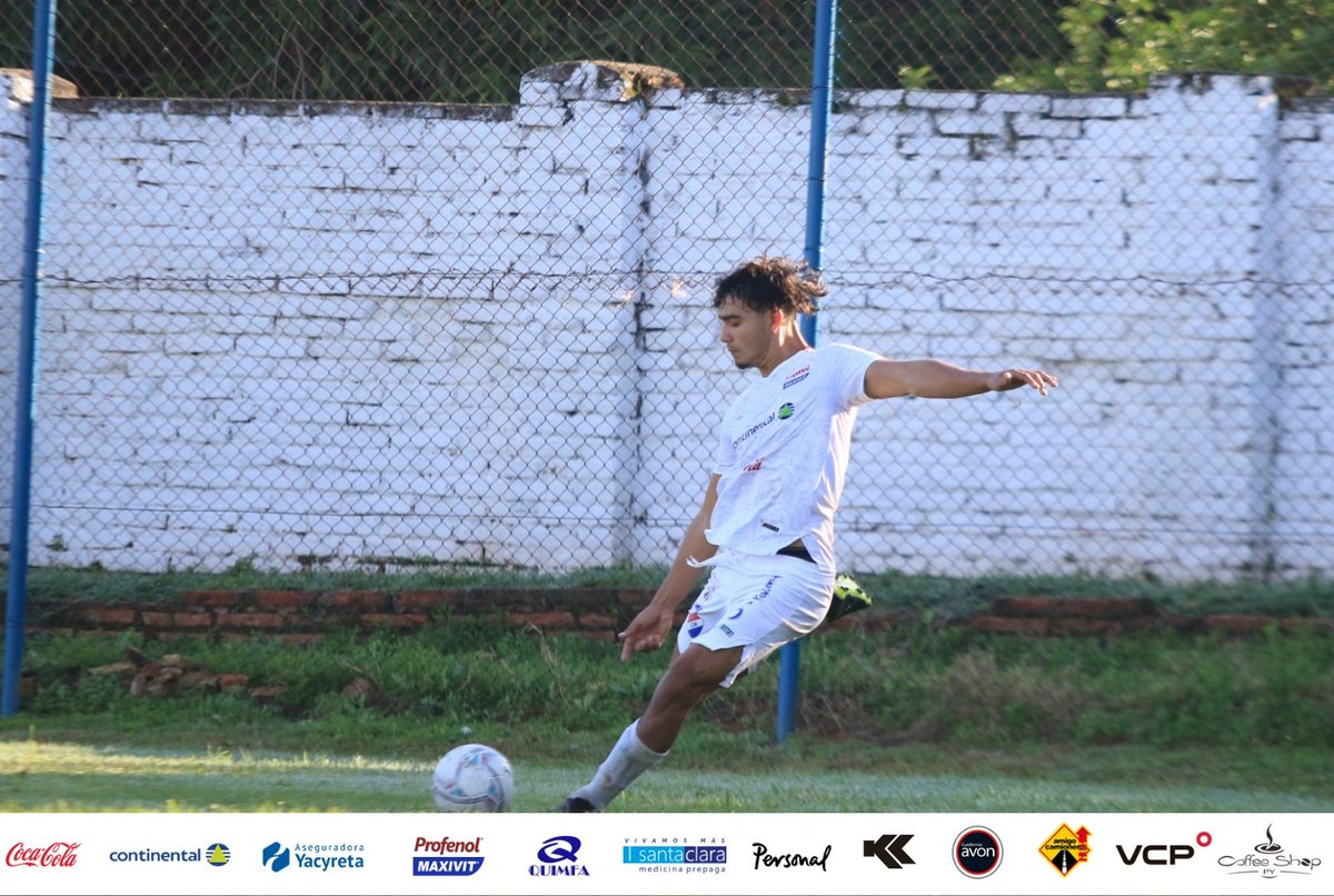 CanteradelTrico's tweet photo. #CanteraTricolor 🔴⚪🔵
#catSub18 ⚽️🙋🏻♂️
🏆 Torneo #Apertura2022
¡Final del partido!
#NACIONAL 1 🆚️ 3 Resistencia
📌Gol: 34' ST Martín Benítez
#VamosLaAcademia https://t.co/chAMWRjGFd
