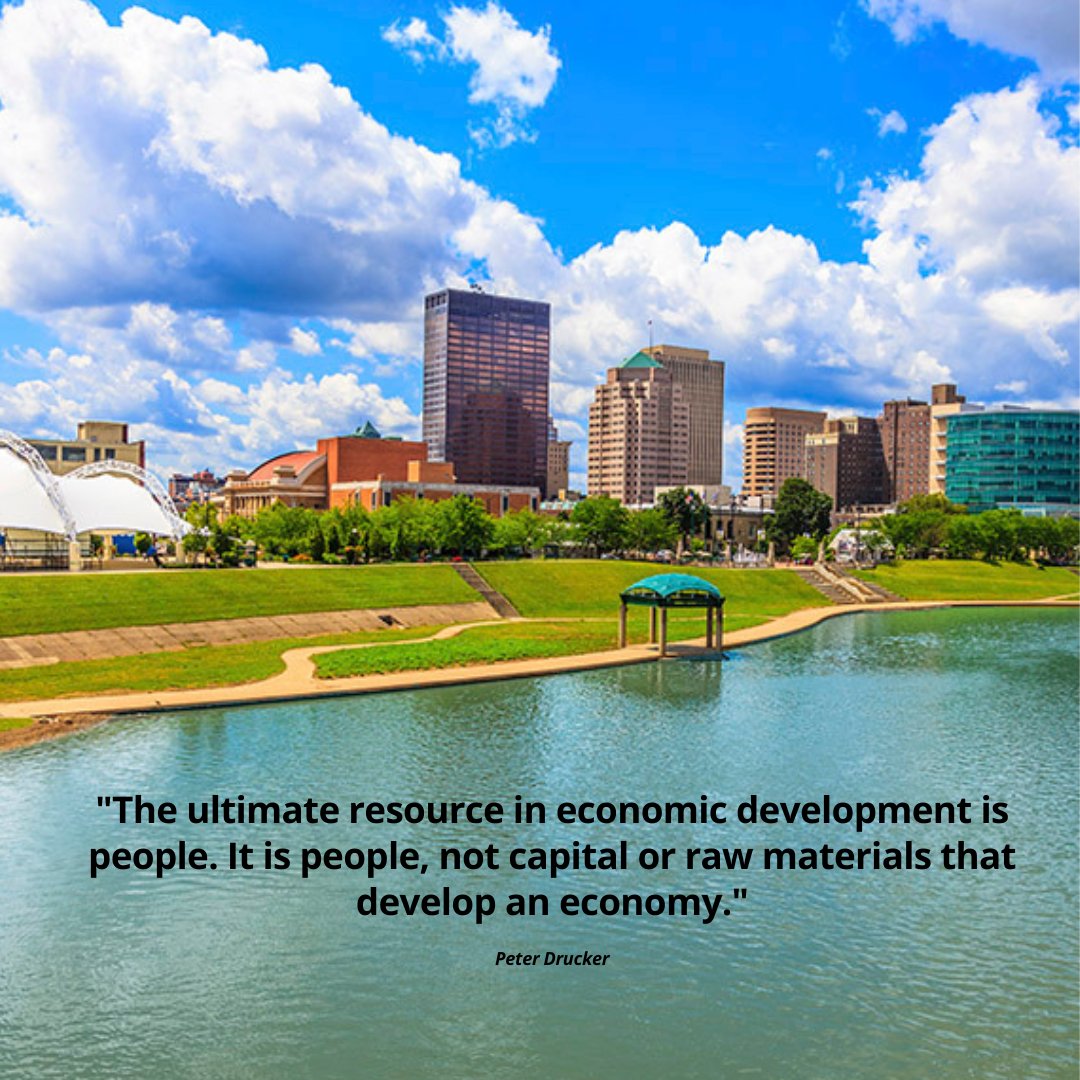 daytonregion's tweet image. We want to thank all our local and regional #economic development partners across the #Dayton Region for working hard to make the Dayton Region economically stronger! We couldn&apos;t do what we do without you! 🏙️💪

@JobsOhio 

#EconDevWeek22