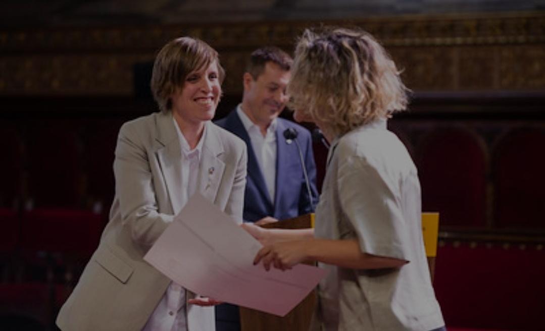 It's always a pleasure to come back to my second home, the more so for such reasons#premis#economia#Barcelona