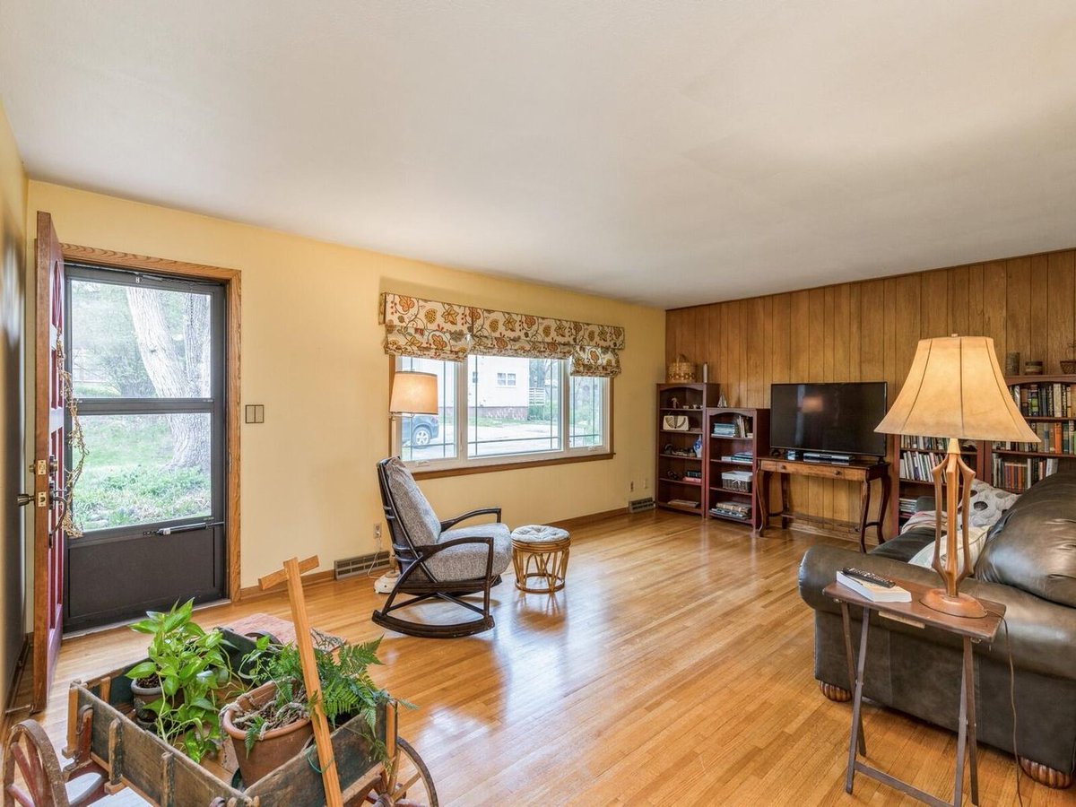 Friedrich Iowa Realty tweet media