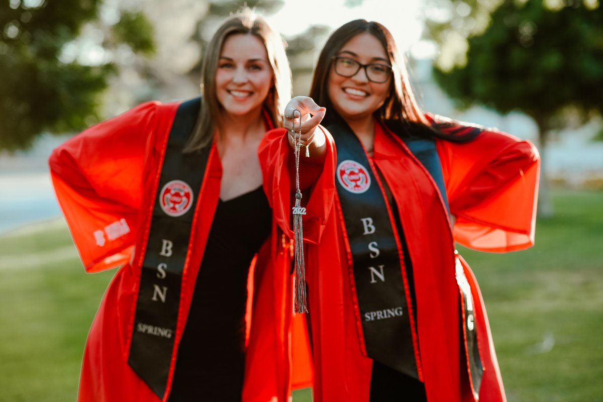 UNLVnursing's tweet photo. GRAD PICS: Tonight is UNLV Nursing's Recognition ceremony to honor our #spring2022 graduates.  To help celebrate, we'll be sharing grad photos.  Here are some of @macysmith_8 and Kimberly Lara (photos by fellow grad Katelyn Greene) @unlv #commencement #Graduation #graduation2022 https://t.co/6iMwJhKTSl