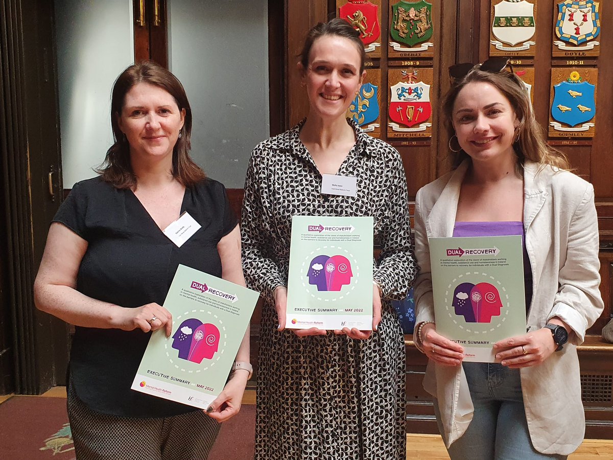 IPRT's tweet photo. Delighted to be at the launch of @MHReform #DualRecovery research exploring views of stakeholders working in mental health (MH) + substance use (SU) on barriers to recovery for ppl with a dual diagnosis.
More on MH + SU in the penal system in #PIPS2021 ๐
https://t.co/airuUKMVEs https://t.co/Zih6OfOlD7