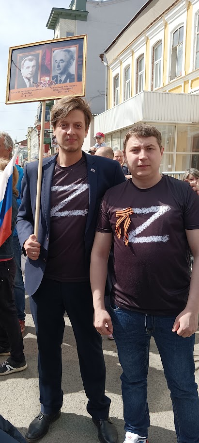 Был в Самаре на пару дней. Заглянул на #Бессмертныйполк