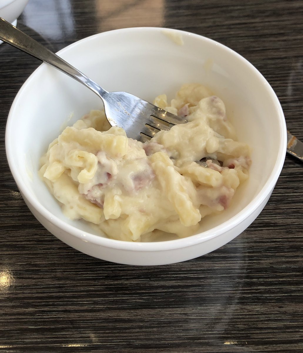 debrugupdates_'s tweet photo. 2/ Macaroni
erg gelijklopend met de huidige macaroni https://t.co/khFqQoU4h9