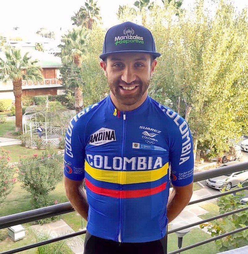 SecDeporteMzl's tweet photo. #ManizalesMásGrande 🚵
¡Orgullo local y nacional! 🇨🇴 Nuestro deportista apoyado @yeison1593, tendrá el honor de representar a Colombia en el Campeonato Panamericano de Ciclismo que se disputará en San Juan - Argentina. ¡Buena suerte campeón! 💪 https://t.co/v8U0rqk65f