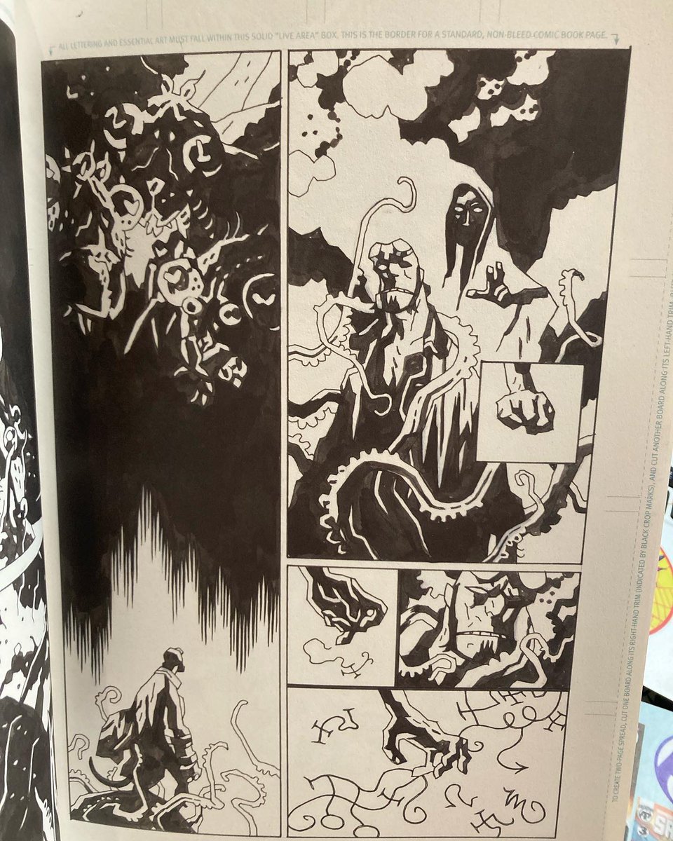 strangeadventrz's tweet photo. If you missed out on the Artist Edition of #hellboyinhell, donβt worryβyou can still enjoy those sweet hi-res scans of #mikemignolaβs original art in the new smaller, more affordable HELLBOY IN HELL Artisan Edition from #idwpublishing ($53.99 CDN), on sale now! https://t.co/UN9YdXTDZ3