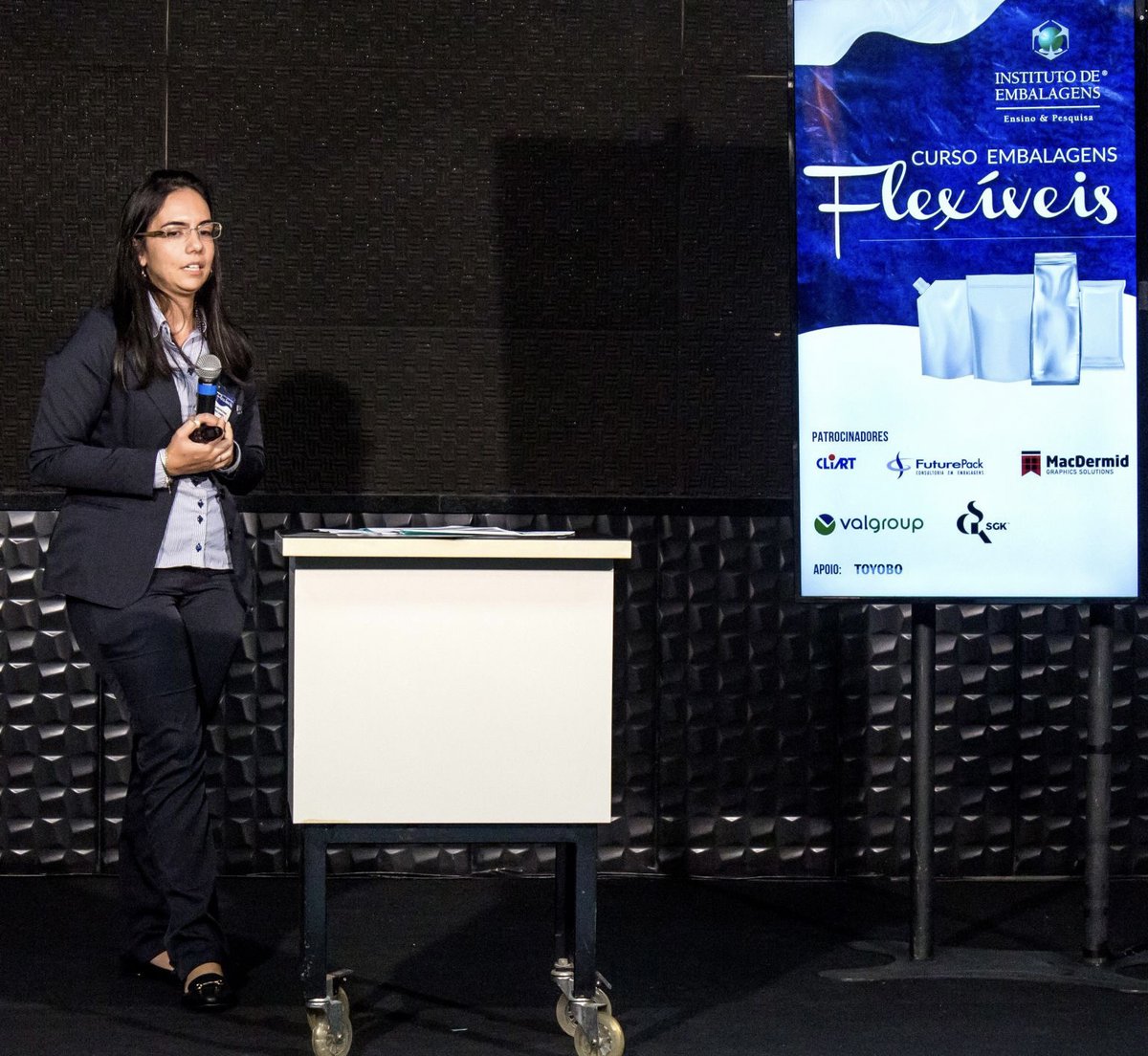 Cliart's tweet photo. CURSO SOBRE EMBALAGENS FLEXÍVEIS
Êxito em mais uma edição (parte II)

A Cliart é uma das patrocinadoras desse evento.
 
#InstitutodeEmbalagens #Cliart #FuturePack #MacDermid #ValGroup #SGK #Toyobo #embalagem #embalagens #embalagensflexíveis #instrução https://t.co/ptdMCcKjQb
