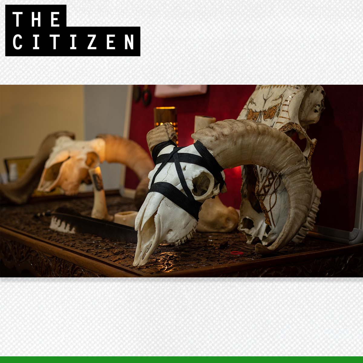 TheCitizen_in's tweet photo. Aziz ur Rehaman is one of the few who are carrying on the tradition of bone crafting that is said to have originated in the area.
#AzizUrRehaman #KashmiriCraftsman #HandcraftedJewellery #Gulabbagh #BoneCrafting https://t.co/JuDUG0Ioj2