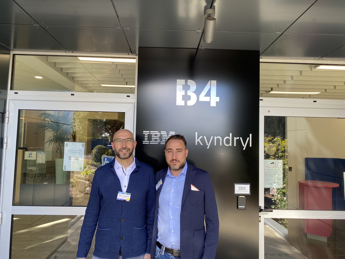 ArcaresSpa's tweet photo. At IBM Hybrid Cloud Platform 2022, @IBM presented its solution technically, providing an overview of the benefits of the solution by integrating the demo sessions that show the ease of managing the infrastructure through a single Open Shift Platform 1/2 https://t.co/bP8MVM60ti
