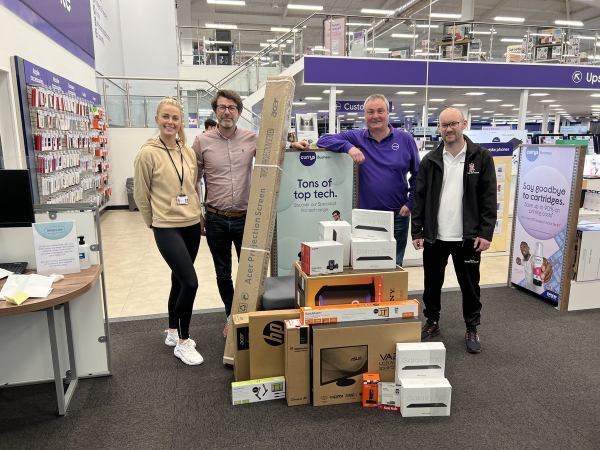innovationeducationhub (@innoveduhub) on Twitter photo The Stoke on Trent leisure team have received new equipment today! 
Once setup they plan to stream health, wellbeing, & fitness classes to the people of Stoke on Trent & beyond. 
A huge thank you to <a href="/nixonpn1/">Paul Nixon</a> at <a href="/currys/">Currys</a> for sourcing the equipment.
#community #HealthandFitness The Stoke on Trent leisure team have received new equipment today! 
Once setup they plan to stream health, wellbeing, & fitness classes to the people of Stoke on Trent & beyond. 
A huge thank you to <a href="/nixonpn1/">Paul Nixon</a> at <a href="/currys/">Currys</a> for sourcing the equipment.
#community #HealthandFitness