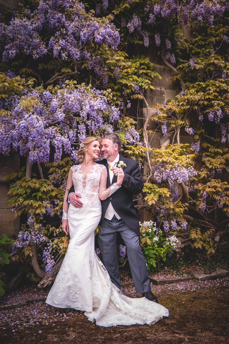 The #Wisteria in our Walled Gardens makes the perfect Spring backdrop every year 💜

#wisteriahysteria #springwedding
