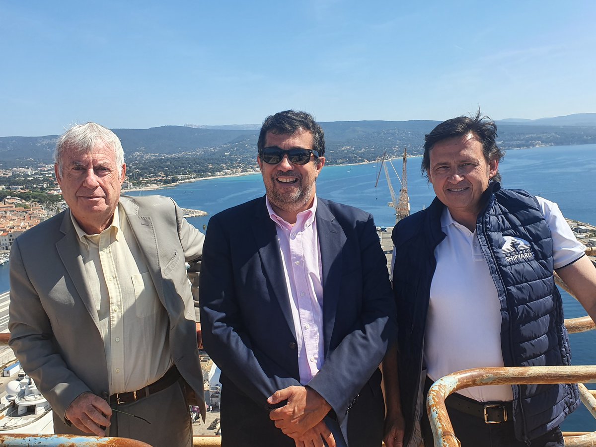 Accompagner les besoins en recrutement et en formation des métiers du secteur #maritime, tel est l'objectif de cette rencontre entre <a href="/pascalblain13/">pascal blain</a>, directeur régional @poleemploi_paca et <a href="/PVincensini/">philippe vincensini</a>, directeur général de <a href="/ShipyardsLC/">La Ciotat Shipyards</a> La Ciotat. #ExpertisedAvenir #emploimaritime