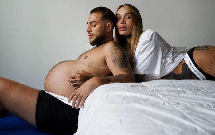 PekalaLaw's tweet photo. That was then: Nothing comes between me and my Calvins.
This is now: Calvin hires pregnant man for ad.
#WelcomeTo2022
#Thursday #marketing #advertising $PVH https://t.co/uCfdIOJrue