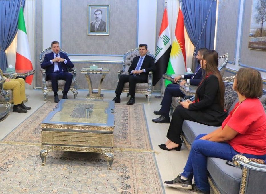 This morning we were pleased to receive the Italian delegation headed by the Consul General Mr. @MicheleCamerota. 
In our meeting we highlighted different topics and the bilateral relations between the KRG and Italy.