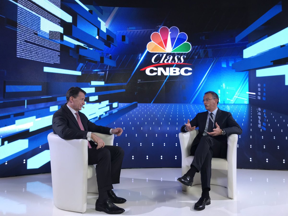 classcnbc's tweet photo. Cala il sipario sul Salone del Risparmio 2022! Il commento finale del neo-presidente di @Assogestioni, Carlo Trabattoni ad @acabrini:
“Ventimila persone tra presenti e virtuali, hanno dimostrato che l’industria del risparmio é solida e importante”
#SdR22 #risparmio https://t.co/2kqG6ywrDD