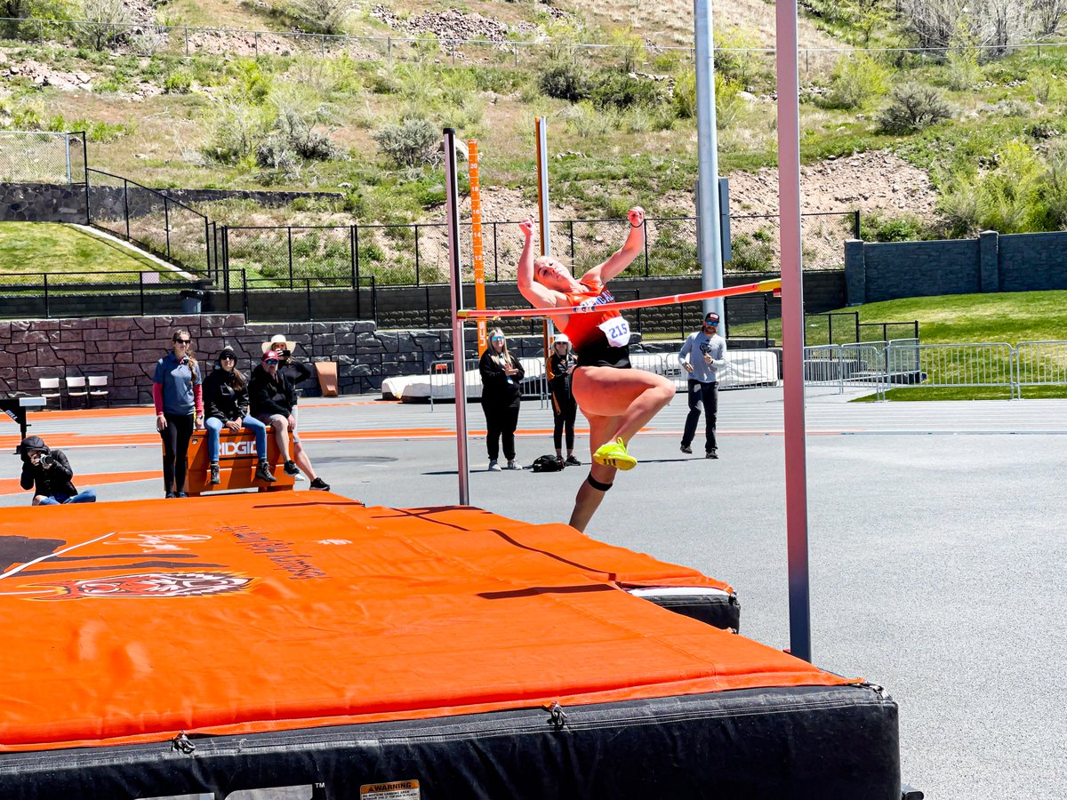 IdahoStateTFXC's tweet image. Brianna Hagler sits in 1st going into the final day of the Multi&apos;s. Check out a frame by frame pic of one of her high jumps yesterday. @ISUBengals