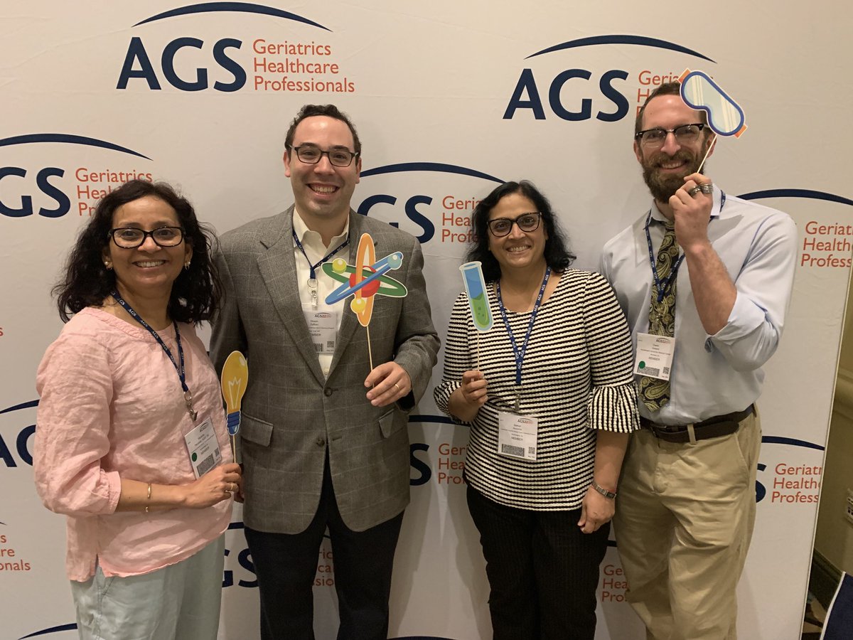 manishaparulek1's tweet photo. Always great to hang out with #teamgeriatrics #HackensackUMC #HMH @AmerGeriatrics https://t.co/H0DbEdrCnm