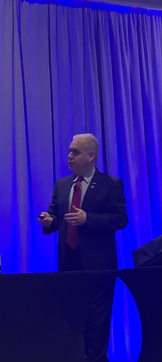 VineetaKumar8's tweet photo. Day 2 off to a great start @#AFLDT @Mattcoopmd1 @AnnMarieLiapakis @ellenshukhman @AST_LDCOP @AST_LICOP @UNOSNews https://t.co/74t4wOJXHI