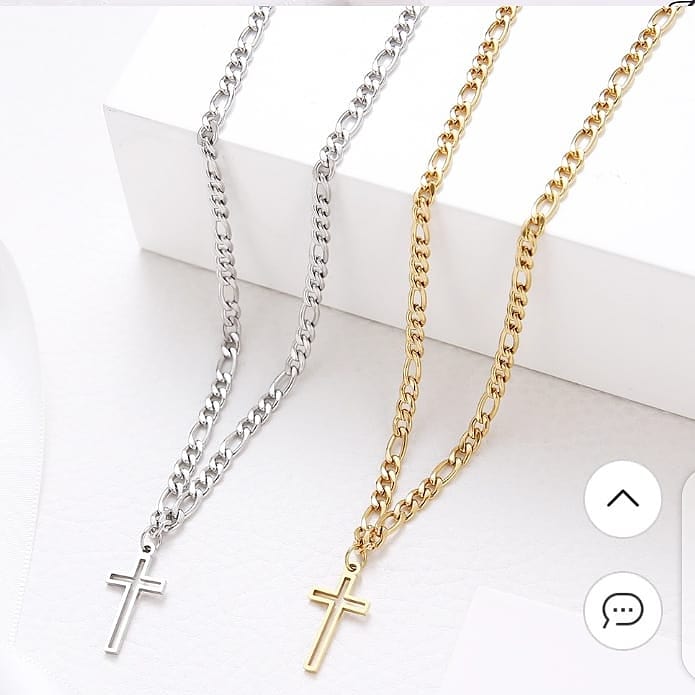yvieprincess's tweet image. These are our available #GL  #crosspendants #longnecklaces ;

 #tarnishfree , #neverfade and #noallergies &amp;amp; prices are 3,500, 4,000 and 5,000 naira, depending on the #necklacestyle you choose&amp;amp;.

Buy from my @yccocollections : We #Sell #Luxury to you, at #affordableprices😍✨💝
