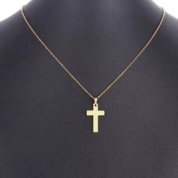 yvieprincess's tweet image. These are our available #GL  #crosspendants #longnecklaces ;

 #tarnishfree , #neverfade and #noallergies &amp;amp; prices are 3,500, 4,000 and 5,000 naira, depending on the #necklacestyle you choose&amp;amp;.

Buy from my @yccocollections : We #Sell #Luxury to you, at #affordableprices😍✨💝