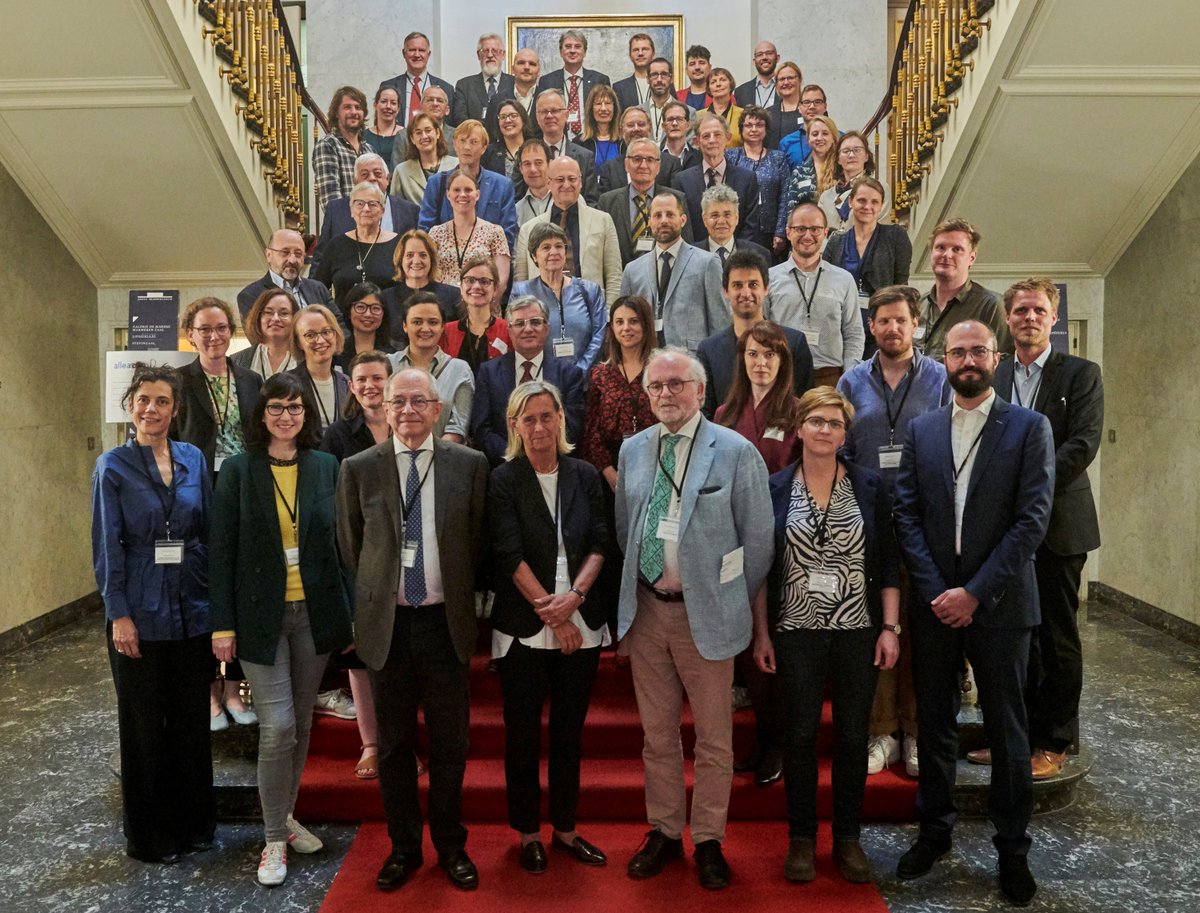 That's a wrap! 🎉👏#TransformingScience #ALLEAGeneralAssembly
 
Thanks to our hosts Belgian academies <a href="/_KVAB/">KVAB</a> <a href="/Academie_be/">Académie royale de Belgique</a>, speakers, audience and delegates from #EuropeanAcademies and #ENYA young academies for these two intense days of discussions.