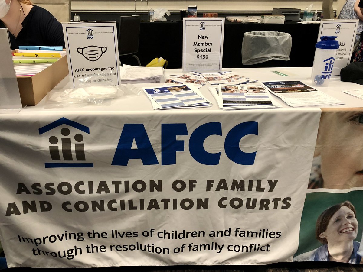 NCJFCJ's tweet photo. #NCJFCJ Pres. Judge Hiram Puig-Lugo with @AFCCtweets Maryland Chapter Pres. Nolanda Robert in Chicago for #AFCC59. We are delighted to be teaching and learning at this event!#remotehearings #technologyincourts https://t.co/pT5ceREFWv