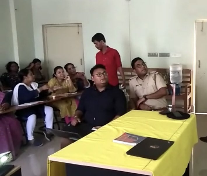 azad1992's tweet photo. Cyber Awareness Program Organised In Malda
https://t.co/QxJn7YAAKQ
#cyberawareness #cybercrimeupdate #malda https://t.co/so2Ywf3bHn
