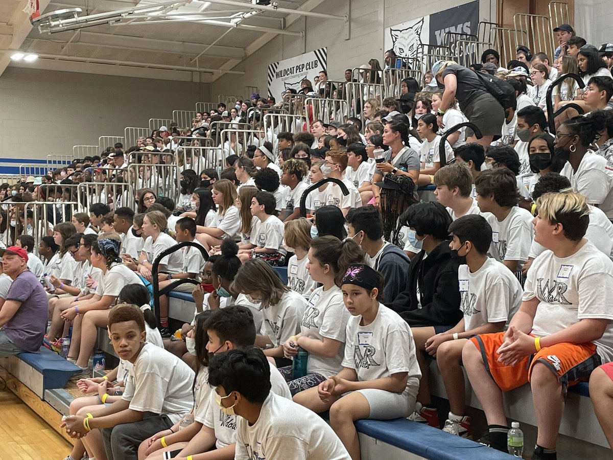 DrMJHubb's tweet photo. Olympic Festival is underway @WRidgeMS!  These kids are excited. Glad @ProfCybersecXR could join me today! @theSMSD #KeepingSMSDstrong #ChamptheWildcat #TheWestWay 💙 https://t.co/6dDP5hR27t