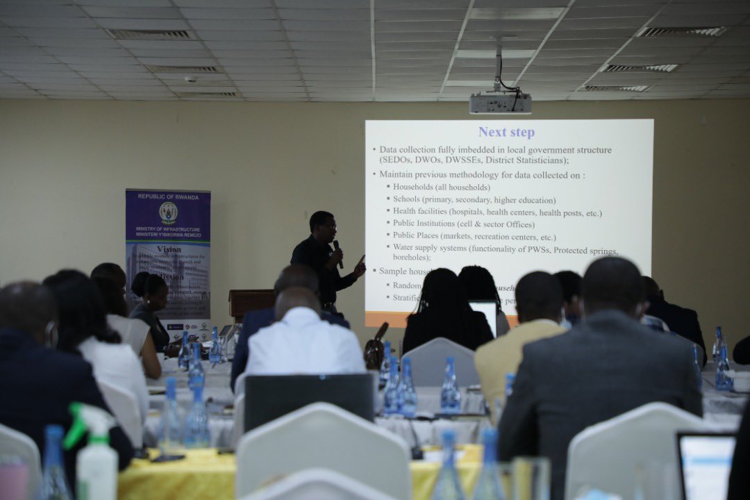 unicefrw's tweet photo. A 2-day water, sanitation &amp; hygiene sector review meeting hosted by @Rwandainfra with @unicefrw @usaidrwanda and @Water4People_RW 
concluded today. 
Line ministries, districts &amp; partners took stock of sector performance and developed an action plan to address challenges and gaps. https://t.co/5wXXOTxcbf