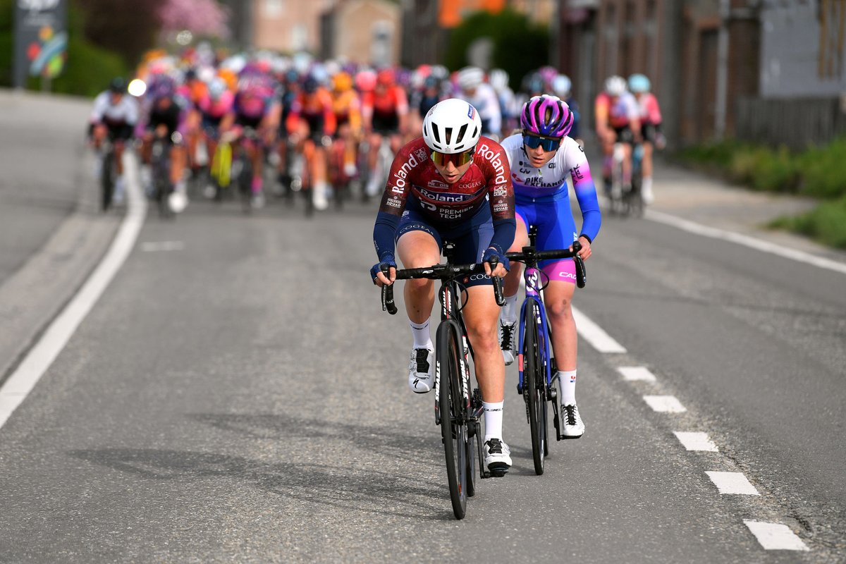 RolandCycling's tweet photo. After two exciting races on Navarra, we are happy to return on the @UCI_WWT races with @ehitzulia which begins tomorrow !

Discover our team 👇
- @GafiRotem 
- @inesitacantera 
- Tamara #Dronova
- Olga #Zabelinskaya
- Caroline #Baur
- Petra #Stiasny https://t.co/bxN0ypRUwP