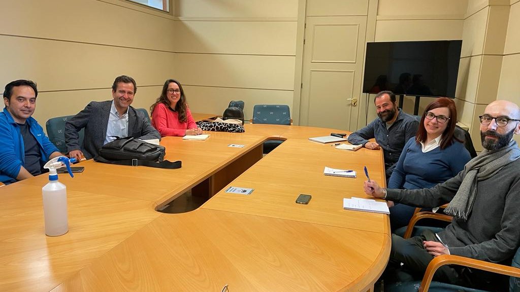 Talking with people from #generalarchive <a href="/unican/">Universidad de Cantabria</a>. Interesting ideas about the use of #cellulose_based products from #waste materials in #paper as #writingsupport <a href="/MSCActions/">Marie Skłodowska-Curie Actions</a> <a href="/EU_Commission/">European Commission</a> <a href="/REA_research/">European Research Executive Agency</a> <a href="/EU_H2020/">Horizon 2020</a> #MarieSkłodowskaCurieActions #Horizon2020 #MSCA_RISE <a href="/BersticUCC/">BERSTIC Network.</a>