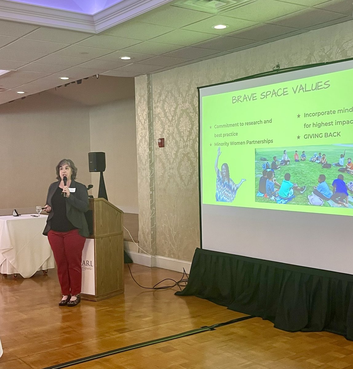injenkins44's tweet photo. Tess Cruz Foley of Brave Space Consulting is leading an important conversation about first steps for municipalities in diversity, equity, inclusion, and belonging initiatives #MMHRocks @massmunicipal https://t.co/8JU65qm8pl