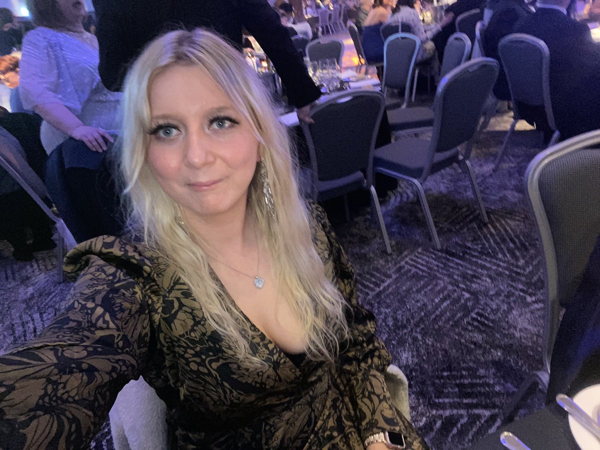AlyMcKechnie's tweet photo. Well that’s a wrap from Sam Smith’s #nurse of the year nurse of year take over for #InternationalNurseDay - I think you will agree it has been #ThoughtfulThursday #checkmytweets for her words have been #provokingchange  #hearhervoice #sharingiscaring #IfeelIseeIimagine #thanks https://t.co/lAhRr6IS0e