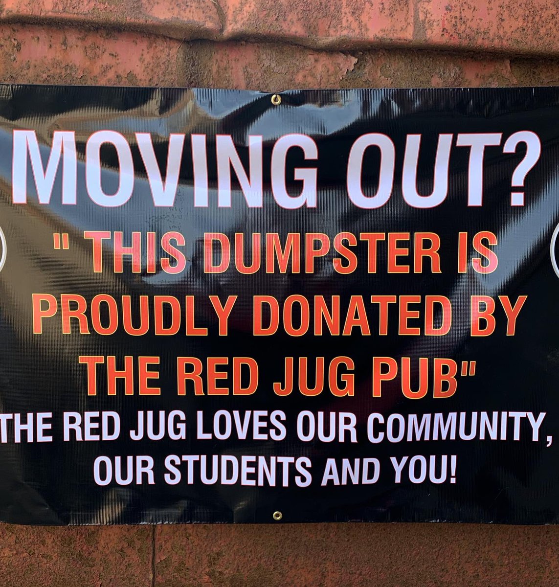 RedJugPub's tweet photo. Not only is today a 👹DEVIL BOWL DAY👹 from noon-6pm, but it’s also DUMPSTER DAY all day long! THE JUG IS PROVIDING THIS DUMPSTER AS A SERVICE TO OUR STUDENT CITIZENS TO HELP KEEP OUR NEIGHBORHOODS CLEAN! #redjugseniorweek #thankyouseniors #dumpsterday #juglovescortland https://t.co/OPGnKs2EeT