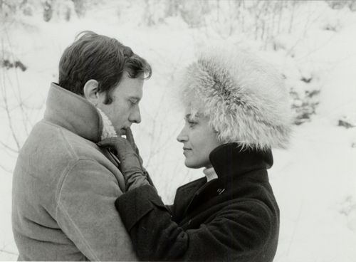 _esragnydn's tweet photo. "I don't know how I manage to have so little luck with men."

Ma Nuit Chez Maud (1969) https://t.co/oBkeHoiDst
