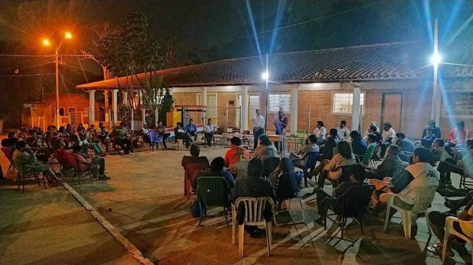 PIFJOEA's tweet photo. El Servicio de Facilitadores Judiciales de #Paraguay desarrolló un encuentro preparatorio para planificar las próximas asambleas comunitarias en las que se legitimará a las personas facilitadoras judiciales de la comunidad indígena #Maká. 👏 https://t.co/bis9jTqF8T