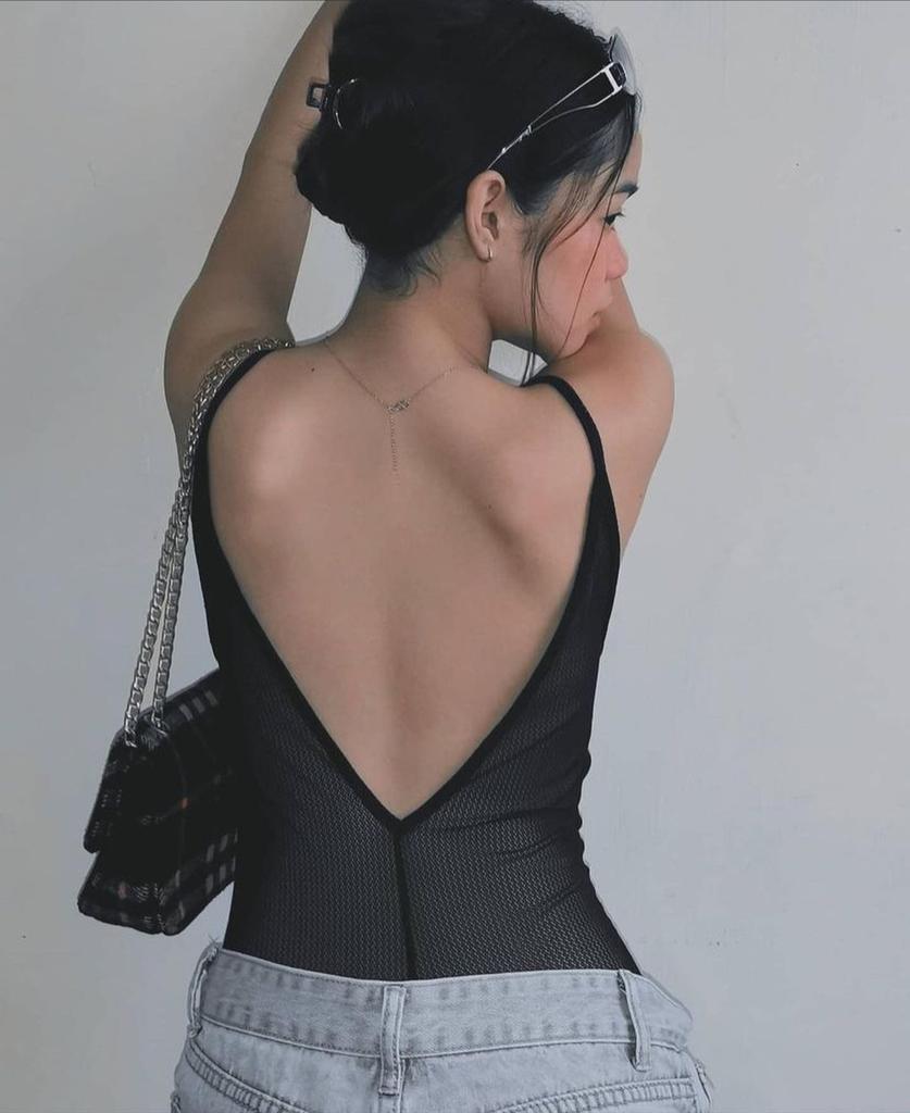 W1nda3's tweet photo. Peluk dong dari belakang🥰💦 https://t.co/djefVYDdXw