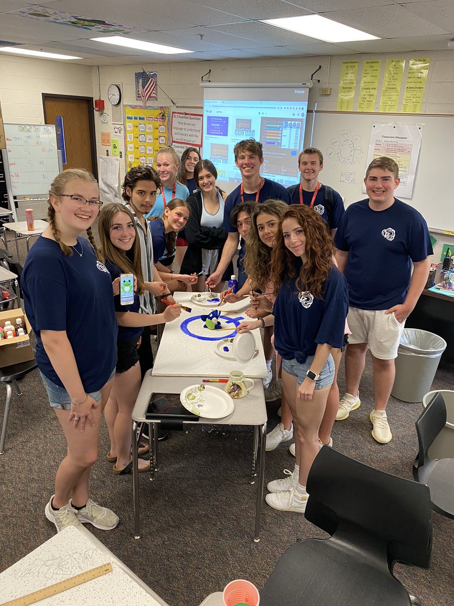 Gabriela_D128's tweet photo. Celebrating the success on the AP Spanish test! I am going to miss these kids! They are wonderful human beings about to graduate and do amazing things in this world! Congrats, seniors! @GalltKelley @LZ95curriculum https://t.co/6ZxAFfQeKM