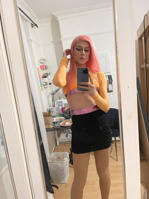 Some 📸 from yesterday night 💖 https://t.co/uv1ErStfms<a href="/tag/crossdressing"class="tags"><span>#crossdressing</span></a><a href="/tag/femboy"class="tags"><span>#femboy</span></a><a href="/tag/crossdressingslut"class="tags"><span>#crossdressingslut</span></a><a href="/tag/crossdresserindo"class="tags"><span>#crossdresserindo</span></a>