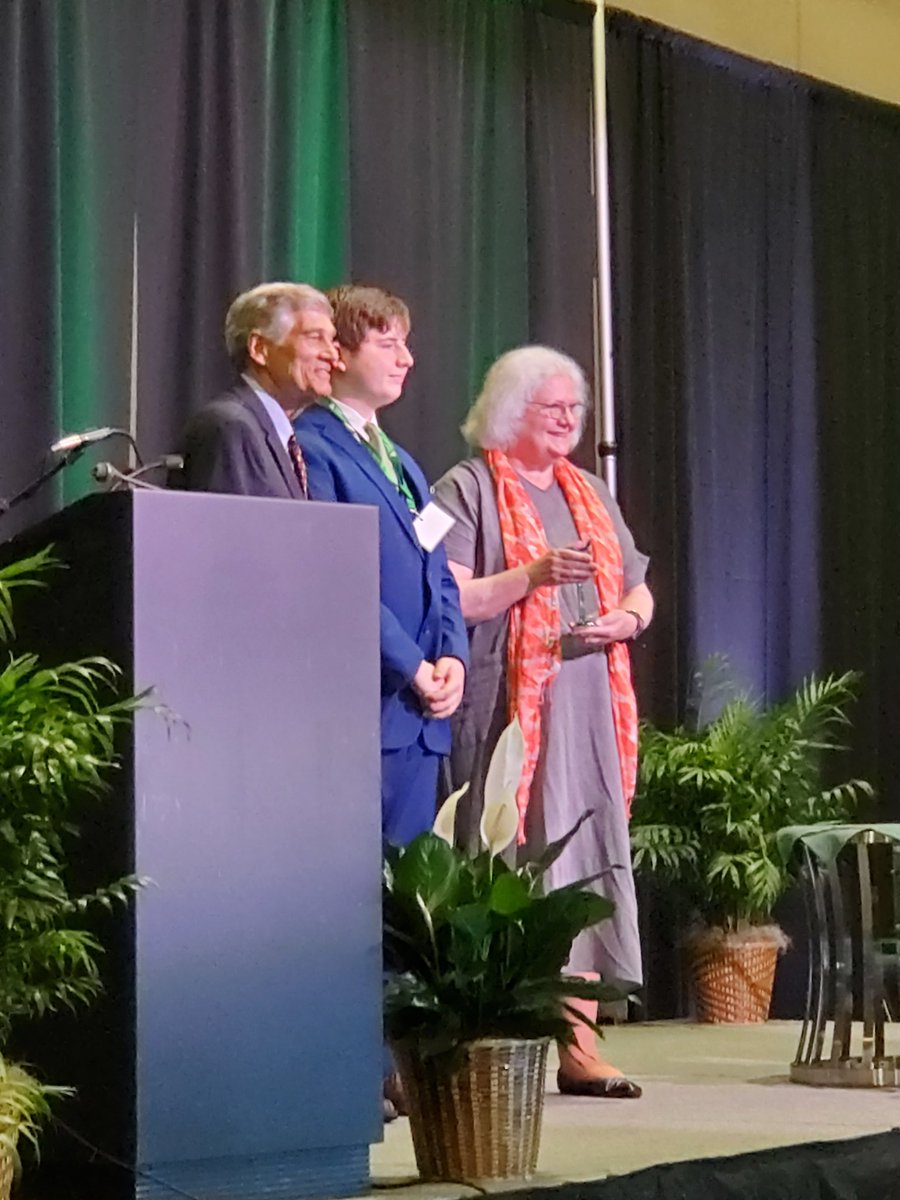 NTInstitute's tweet photo. Very #thunderboltproud of four New Tech seniors who served as greeters at the @Jaswin1964 Junior Achievement Business Hall of Fame Induction Ceremony this morning! https://t.co/MjS9wEbpqd