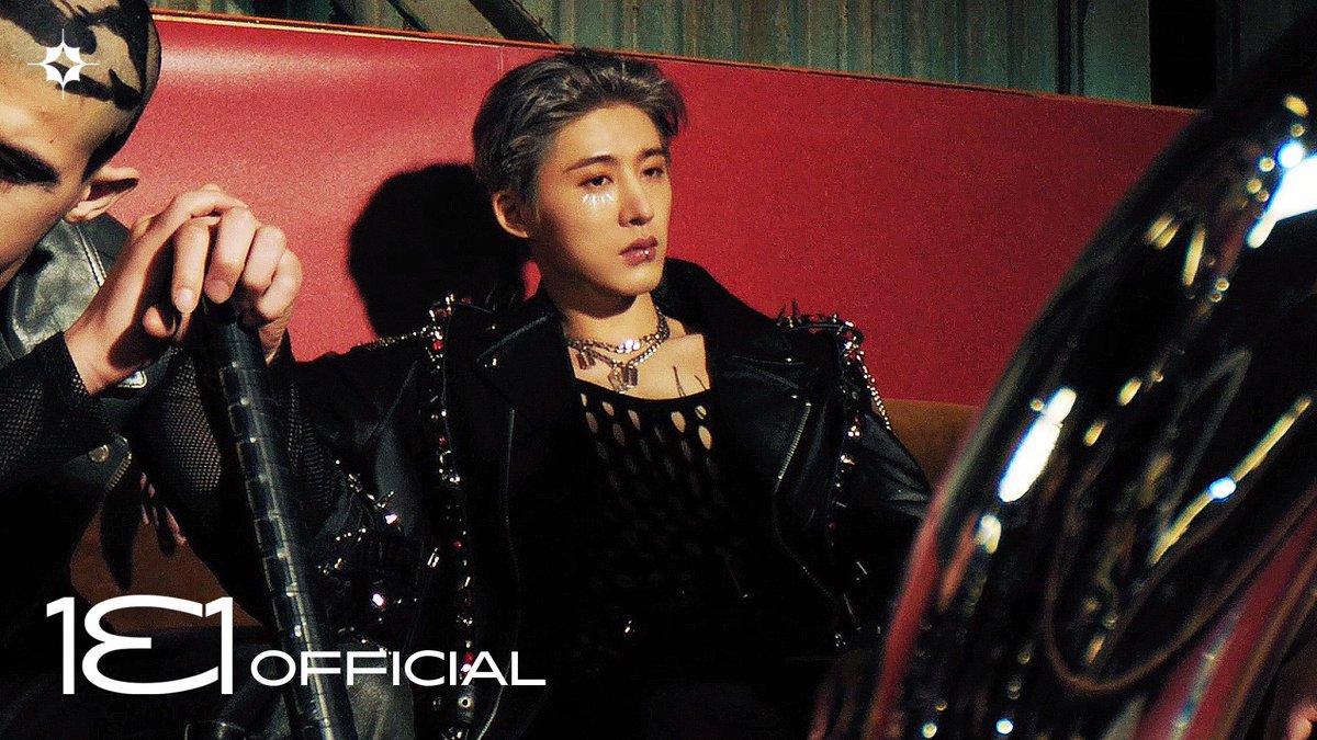 B.I - BTBT (Feat. DeVita) MV 
OUT NOW

🔗Youtube : youtu.be/ygJgQAYZVi0

#BI #비아이 #Souljaboy #DeVita #IOKM #131LABEL
