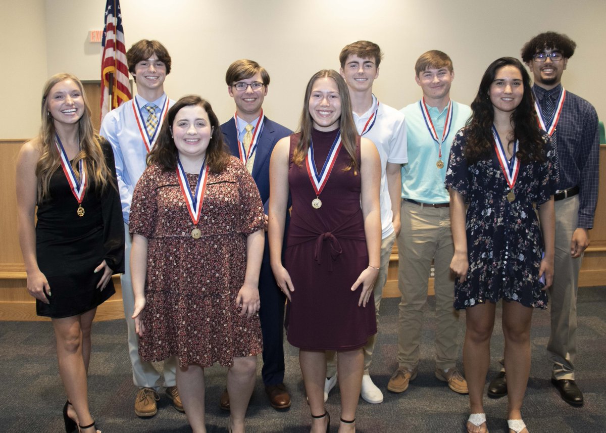 Last week, 52 OCS seniors were honored and awarded S.A.T. Scholarships for their dedication to academics and service throughout high school. 
Check out the OCS website for more information on Sponsors for Academic Talent and a full list of 2022 scholars: bit.ly/3M7n7EM