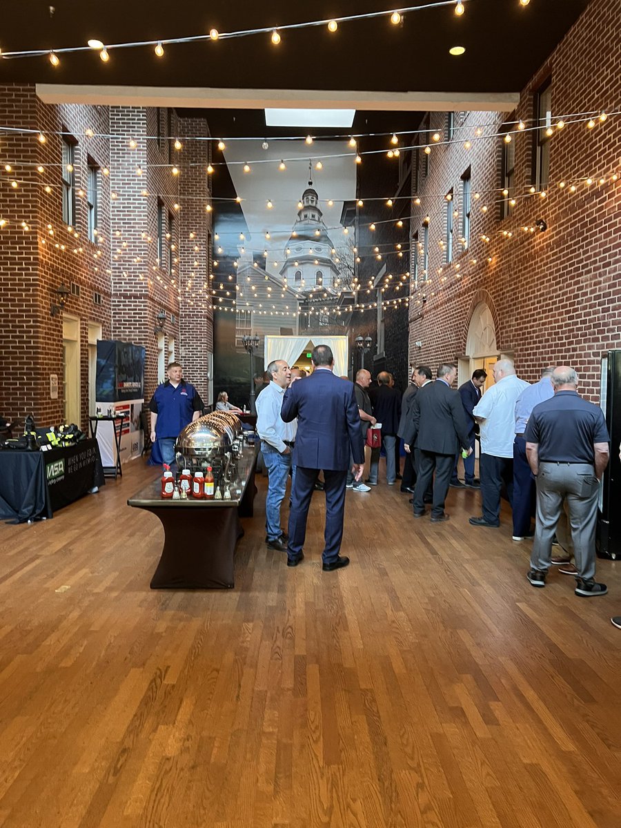 Malik Ahmed (@malik_ahmed90) on Twitter photo <a href="/mobility_ts/">TS Mobility</a> Mid Atlantic back on the grind. Starting the day helping first responders get on the best network. #FirstNet <a href="/mobility_ts/">TS Mobility</a> Mid Atlantic back on the grind. Starting the day helping first responders get on the best network. #FirstNet