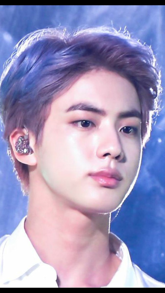 maryarmy_proof's tweet photo. ─💜Hilo de #JIN moradito, para que empiezen su día bien y felices 💕 ─ 
─ Un hilo precioso💜
@BTStwt
#BTS_Proof
#BTS https://t.co/A8YWxRIPwE