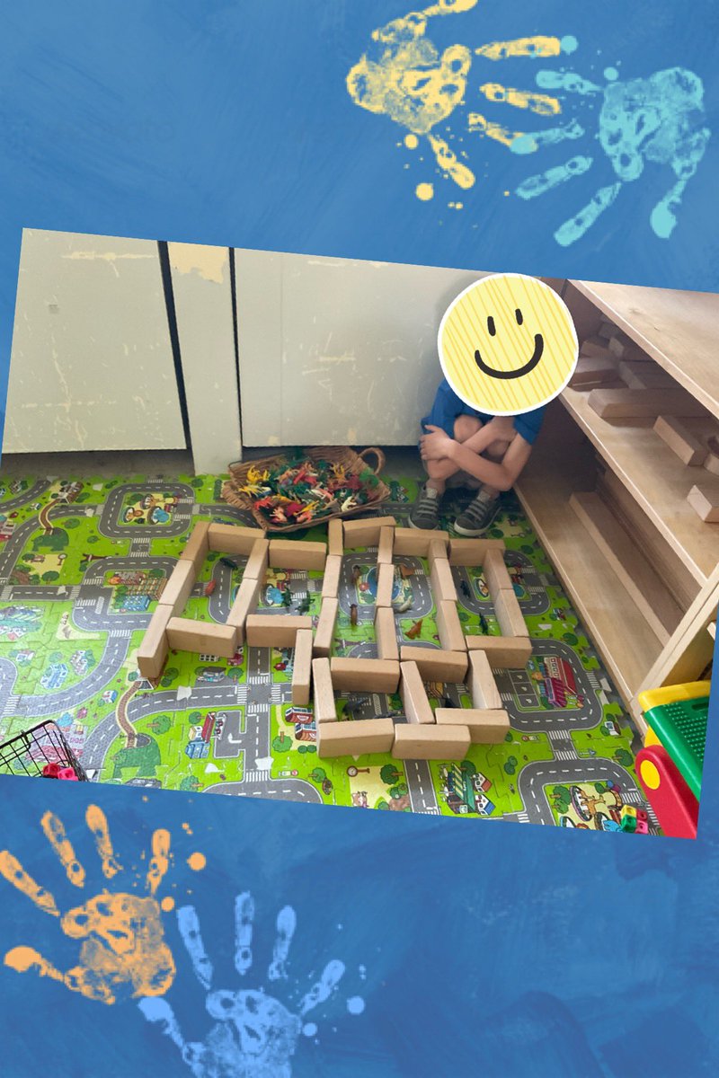 talesofkinder's tweet photo. Today is all about building Zoos in Kindergarten!! How many animals can you fit in your Zoo creation?  #fitchstreet #dsbn #kindergartenrocks https://t.co/u8CqVMF7So
